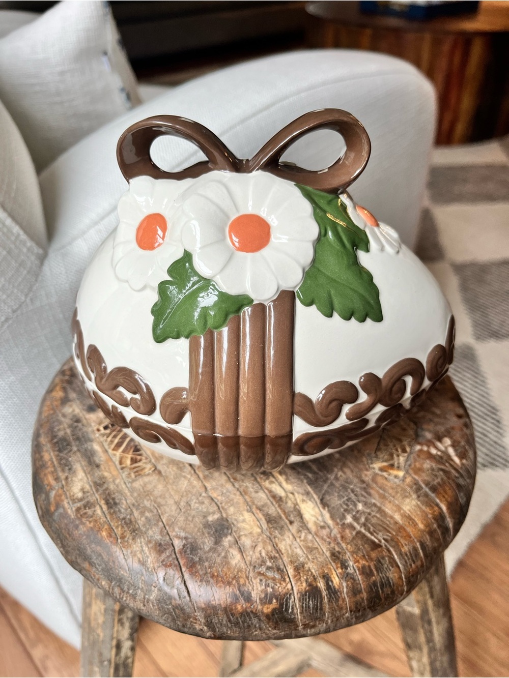 Retro Floral Ceramic Candy Dish | Daisy Trinket Bowl